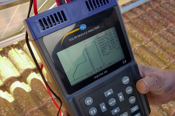 Photovoltaic Meters from PCE Instruments