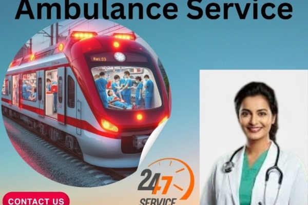 The MPM Train Ambulance transports patients in Mumbai at regular rates