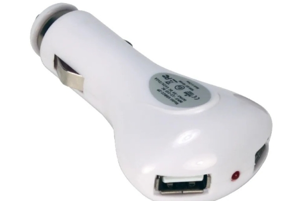 2-Port 2.1Amp USB Car Charger for iPod/iPhone/iPad/iPad 2/iPad 3
