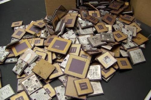 E waste , RAM , MOTHERBOARD / Intel Pentium Pro Ceramic CPU for sale