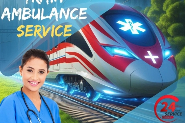 Vedanta's Train Ambulance Offers Travel in Mumbai under Trustworthy Supervision
