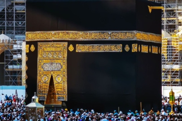 3 Star Umrah Package UK 2026 | 3 Star Economy Umrah Packages UK 2026