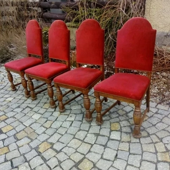 4x Antique Chairs